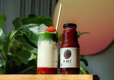 Slaná jahodová matcha