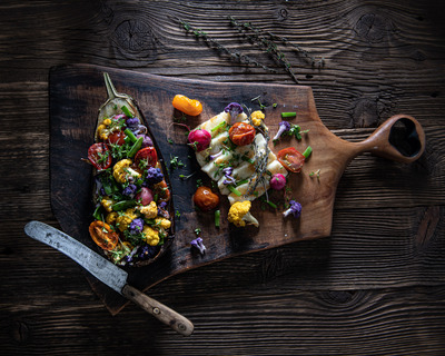 Baklažán s halloumi syrom a grilovanou zeleninou 