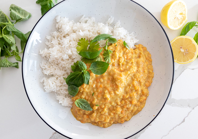 Expresné šošovicové kari s jazmínovou ryžou