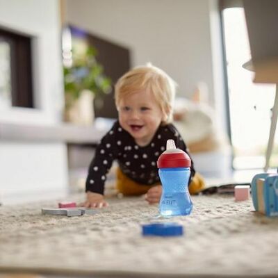 Avent Hrnček mäkký náustok chlapec 300ml