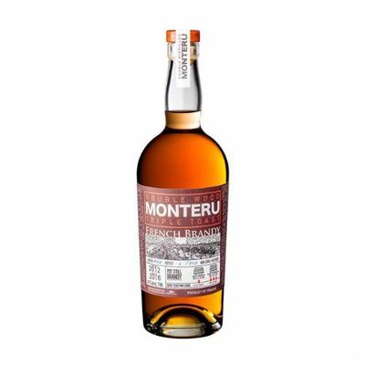Monteru Triple Toast French Brandy 42,7% 0,7 l