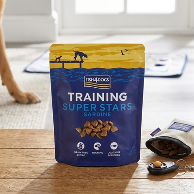 Fish4dogs Training Maškrty Sardinka 150g