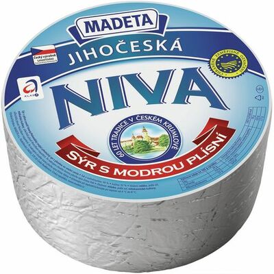 Syr Niva s modrou plesňou cca 2,7kg Madeta