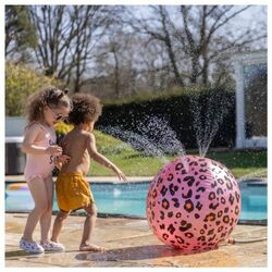 Nafukovacia lopta s rozstrekovačom Leopard 60cm Swim Essentials